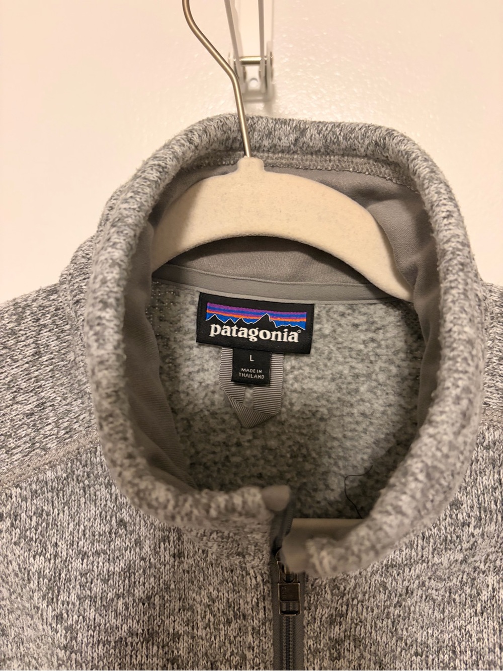 Patagonia Heather Gray Full-Zip Women's Fleece Jacket - Picture 3 of 3